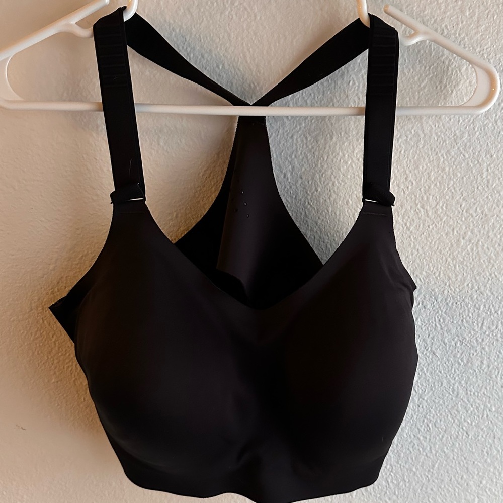 Sports bra- never worn!